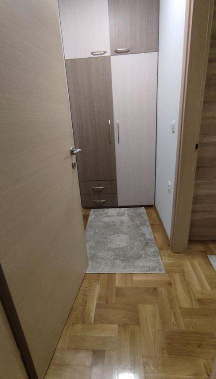 slika_stan